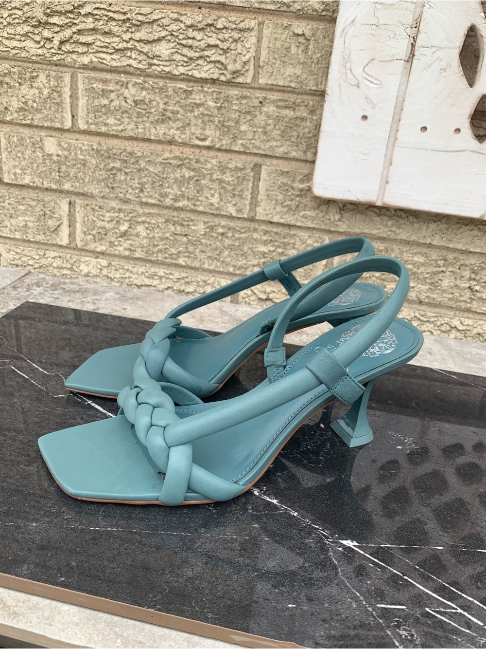 Vince Camuto womens Beljiya size 8 - Picture 2 of 8